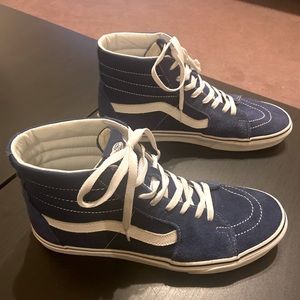 Men’s size 11 Navy blue sued vans
